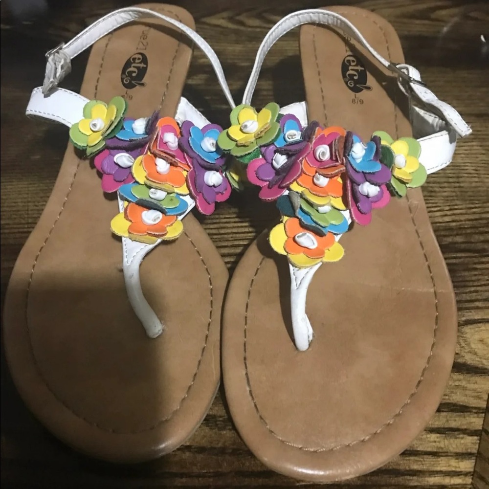 Floral multicolored sandal
